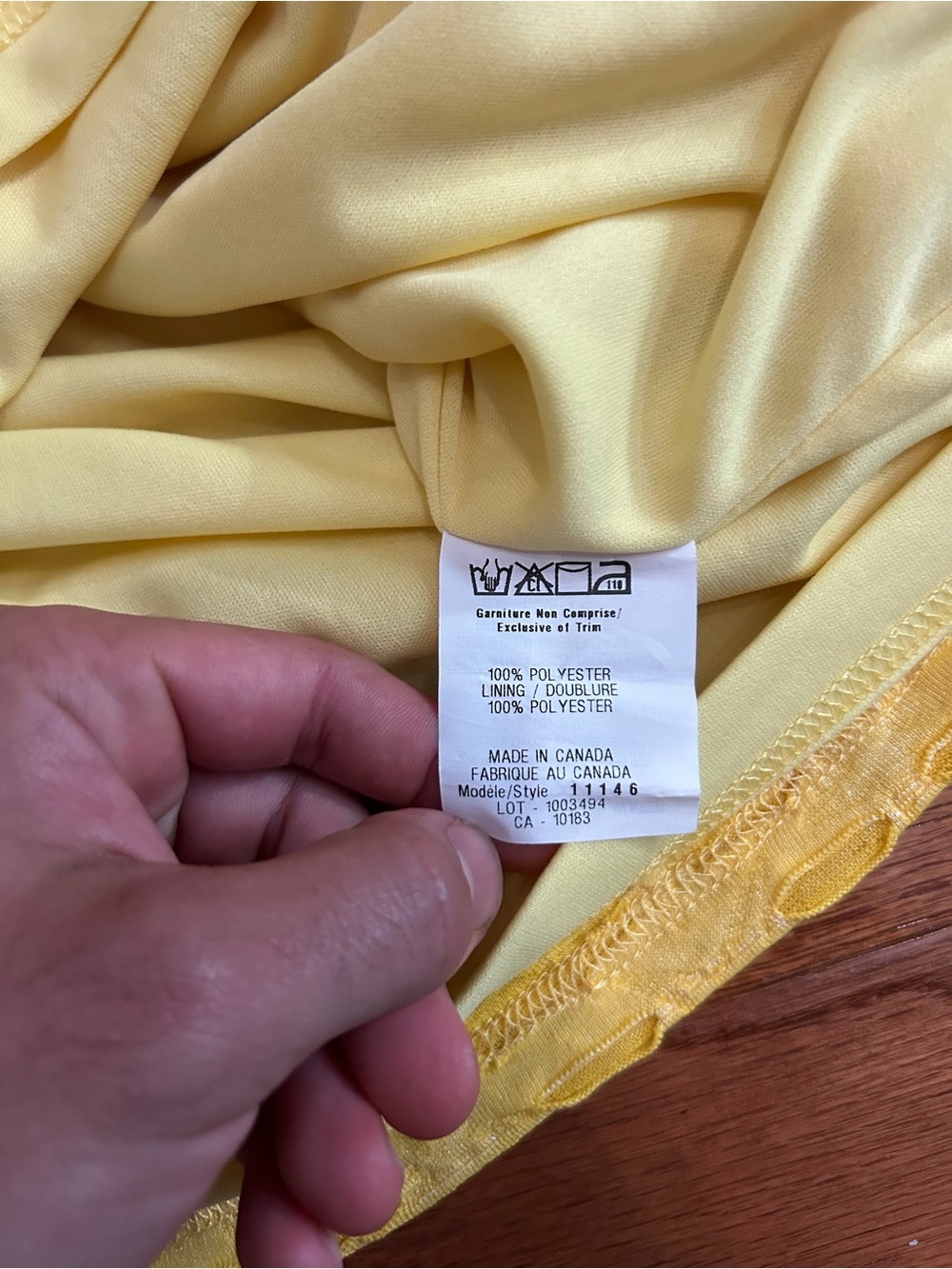 Cartise Yellow Textured Bodycon Dress Size 6 Y2K Cocktail Party Statement - Picture 6 of 9